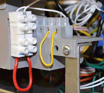 fr modena 32c.ext controls bypassed.gif